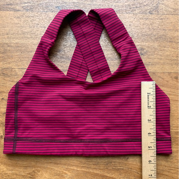 Lululemon Energy Medium Support Sports Bra . - Picture 7 of 8